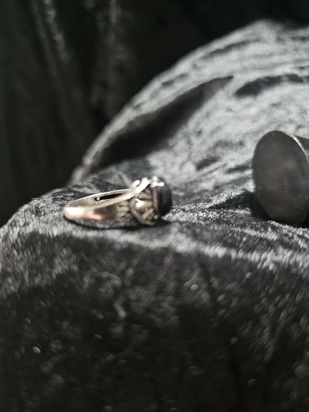 Classic Black Stone Silver-Tone Ring size 7